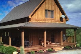 Mount Airy Cabin | Whippoorwill Cabin