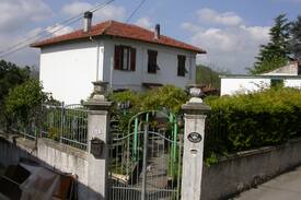 Rocchetta Cairo House | Villa d'epoca con ampio giardino