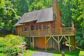 Bakersville Cabin | Cozy Cabin at Amber Ranches