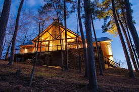Broken Bow Cabin | Eagle's Point Cabin - Luxury & Amazing Views