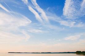 Birdsnest Hotel | The Laughing King Retreat, Parramore Island Suite