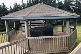 Bayview House | Drift Away Lodge