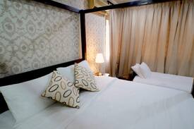 Bangsar House | Megnorma Lodge Bangsar KL 7BR (16pax) KL Sentral