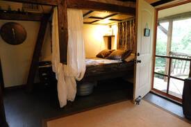 Cosby House | The Crow's Nest