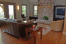 Hico Cabin | Vandalia -Luxury cabin on the rim of Gauley Canyon