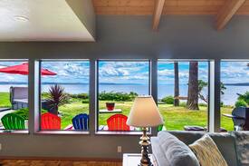 Kingston House | Seabatical Waterfront Escape, Kingston