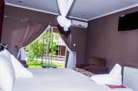 Maun Hotel | Kamanga Safari hotel