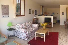 Cairanne Apartment | Vaison-la-Romaine, Cairanne, Le Vallon