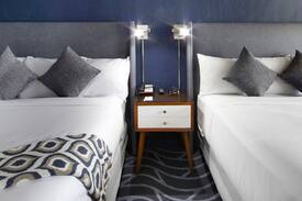 Monterey Hotel | Beachfront 2 Bed Partial Ocean View-Monterey Tides