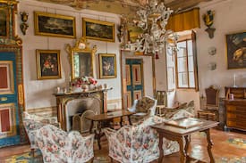 Castel del Piano Apartment | Villa Aureli First Floor Apartment