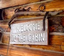 Livingston Cabin | Lost Antler Cabin in Paradise