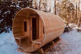 Kearney Cabin | Relax at The Lakehouse, Grass Lake