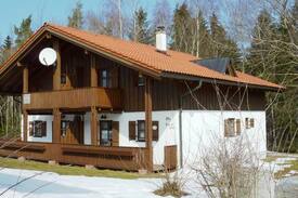 Kattersdorf House | Willkommen im Haus am Wald, das mit viel Gemütlichkeit zur Ruhe und Entspannung einlädt.
