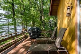 Raymond Cabin | Camp Alouette - private lakeside cottage