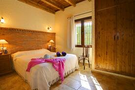 Ronda House | 3 bedroom Villa sleeps 6 in Frontones