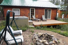 Black Hawk Cabin | Bryant's Hideaway Cabin- Romantic Retreat