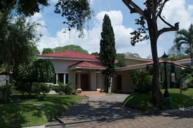 Santa Ana House | Luna Maya