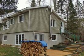 Harrington Cabin | Experience tranquility. Cozy log cabin