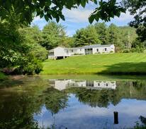 Meadows Of Dan House | Patty's Parkway Place: 2 miles from Mabry's Mill