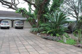St. Lucia House | 103 Pelican St