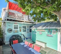 Uptown - Upper Duval House | MERMAID COVE- Funky Getaway on Duval