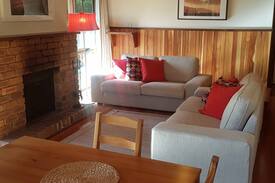 Apollo Bay Cabin | Tall Trees Retreat, Manna Gum Cottage