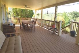 Cottonwood House | Cozy, quaint home