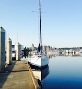 Olympia Boat Rental | Cozy Sailboat: Sleep On The Water