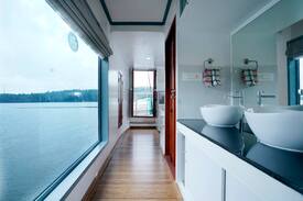 Kozhikode Boat Rental | Queen of Chaliyar - Luxury Houseboat Stay