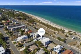 Woorim House | ENTERTAINERS DELIGHT ON THE BEACH