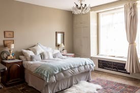 Herne Bay House | Gothic House - Little Castle by The Sea