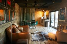Rye House | Romantic Luxury Cabin by the River in Historic Rye