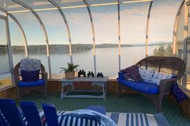Port McNeill House | Raven’s Heart; stylish, central, ocean view