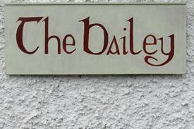 Inistioge House | 'The Bailey', Inistioge Village, Co. Kilkenny.