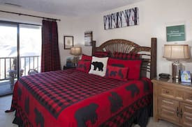 Blowing Rock Apartment | Juniper #6 - Chetola Resort 1BR Condo within Walking Distance of Main Lodge, Spa, Recreation Center/Heated Indoor Pool, and Timberlake's Restaurant