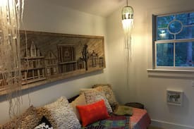 Wellfleet House | Huddle Hut - hip Wellfleet bungalow at retro price