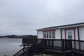 Twillingate Cabin | Gaze at the Sea