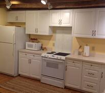Berryville Cabin | Milton Valley Cottage on Historic Estate Farm