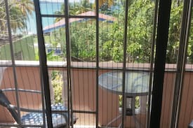 St. George's Apartment | Annie's Ocean View-Cozy 2BD with stunning bay view