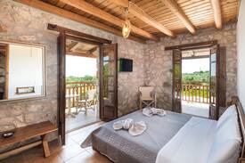 Xirokastello Cabin | Αμπελόκλημα - Ευρύχωρο διαμέρισμα με ωραία θέα