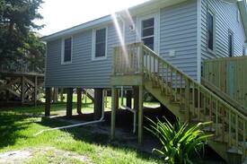 Ocracoke House | Crab Shack- Quaint Ocracoke cottage.
