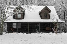 Lookout Mountain Cabin | Lookout Lazy Bear Cabin