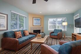 Birch Bay Apartment | Birch Bay 3BR #1 (FREE WiFi /FREE PARKING)