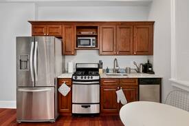 Center City East Apartment | Top Studio in Old City, 8min walk to Liberty Bell