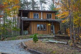 Marshall Cabin | Ivy Bluffs Retreat- Secluded Cabin Close to Town