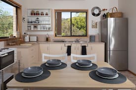 Blackmans Bay House | "MiMs" Bush/farm stay (Hobart area) walk to beach