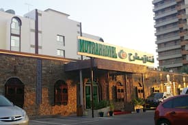 Muttrah Hotel | MUTRAH HOTEL- JUST WALK-IN DISTANCE MUTRAH SOUQ