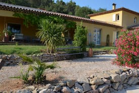 Cabasse House | Le prieuré St Loup