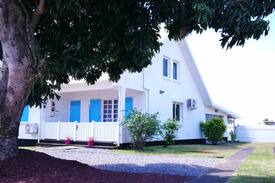 Saint-Andre Villa | Villa Andréa avec piscine (situé à Saint-André )