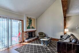 Stroudsburg Villa | NEW! Lavish Camelback Mountain Retreat With Sauna!